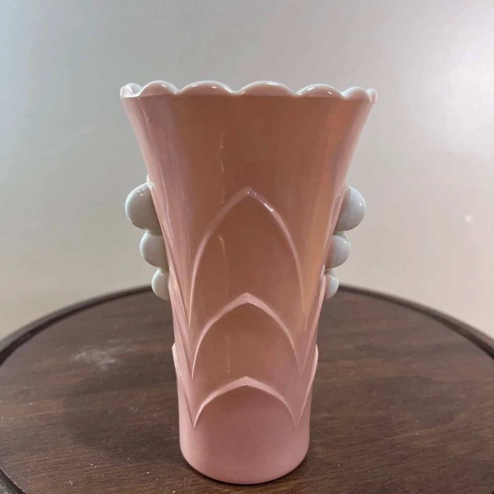 Vtg Anchor Hocking Vitrock Art Deco Pink Ceramic Scalloped Bud Vase Accents 5.5